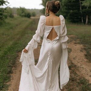 Custom Detachable Chiffon Bridal Sleeves